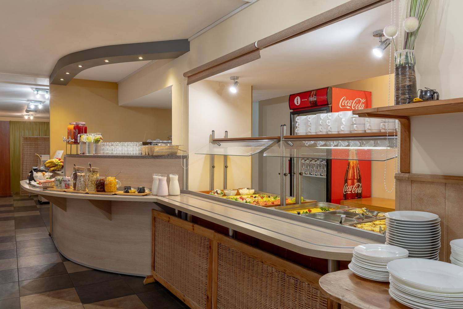 Tomo Free Parking Hotel