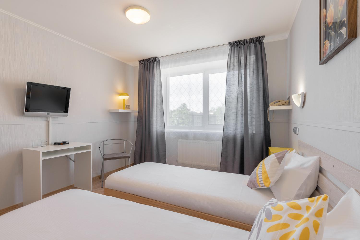 Tomo Free Parking Hotel 3*