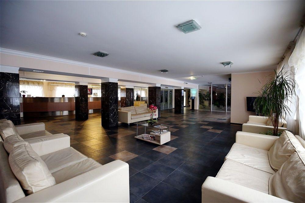Tomo Free Parking Hotel Riga